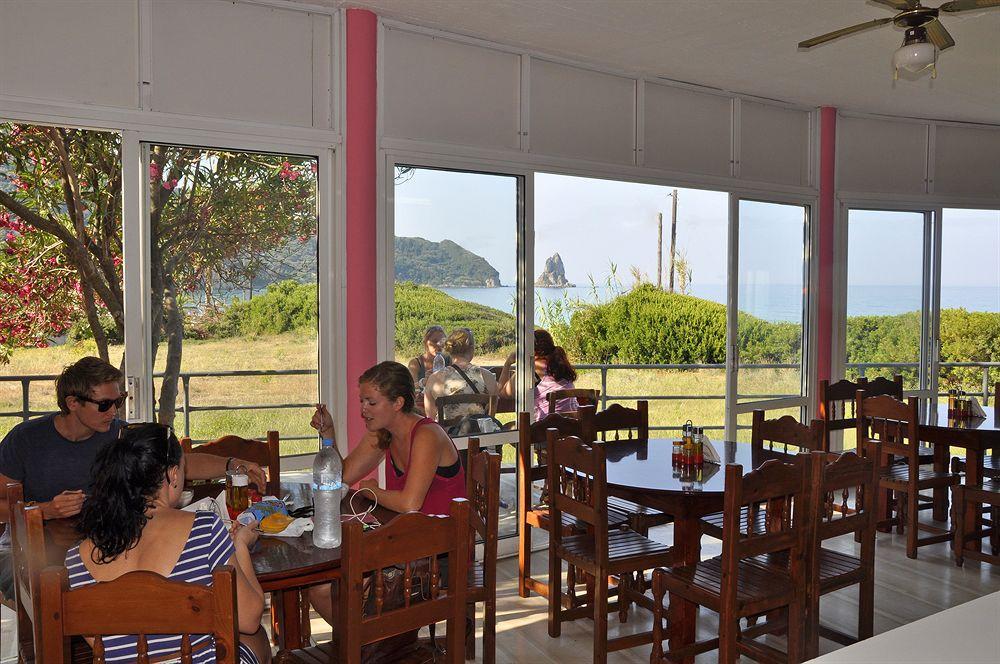 Pink Palace Beach Resort Agios Gordios  Buitenkant foto
