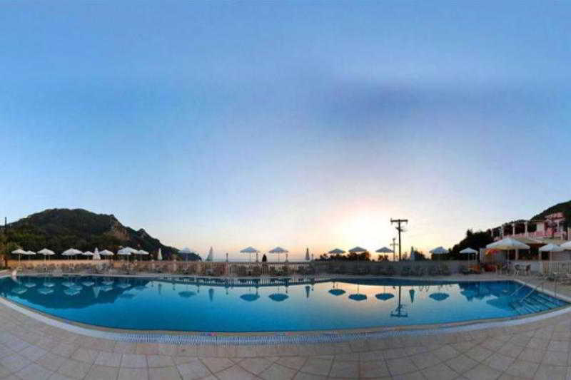 Pink Palace Beach Resort Agios Gordios  Buitenkant foto