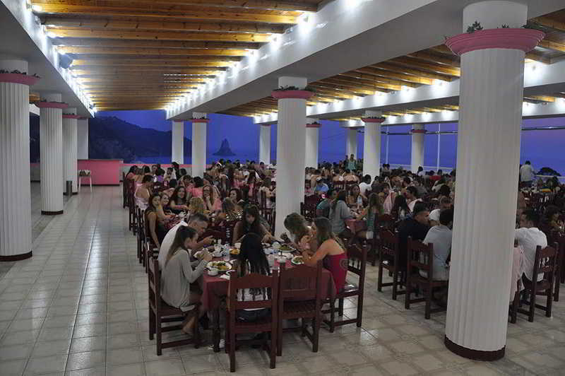Pink Palace Beach Resort Agios Gordios  Buitenkant foto